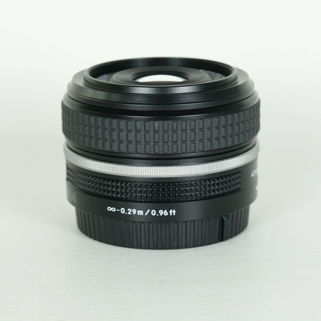 Nikon NIKKOR Z 40mm f/2 [Special Edition]