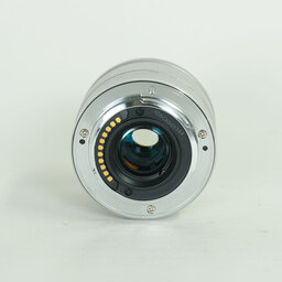Panasonic LUMIX G VARIO 35-100mm / F4.0-5.6 ASPH. / MEGA O.I.S.