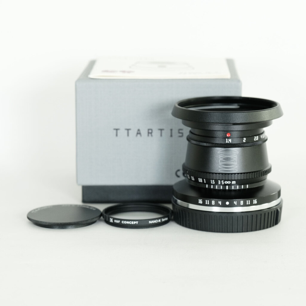 銘匠光学 TTArtisan 35mm F1.4 C (ニコンZ用) ブラック