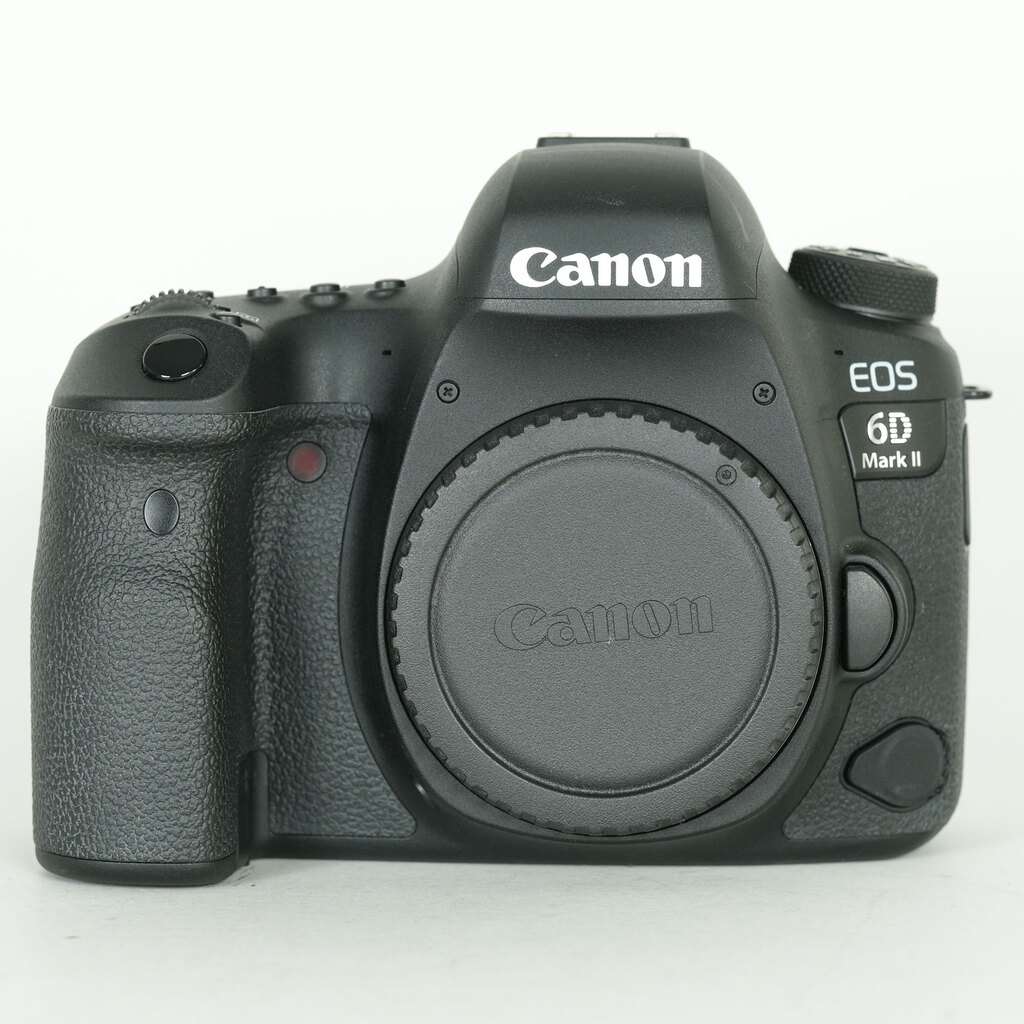 Canon EOS 6D Mark II