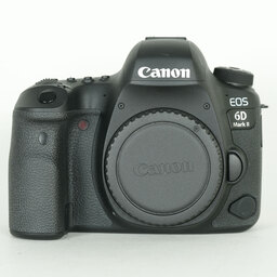 Canon EOS 6D Mark II