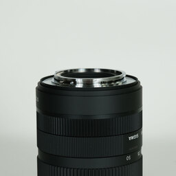 SIGMA 18-50mm F2.8 DC DN｜Contemporary [フジフイルムX用]