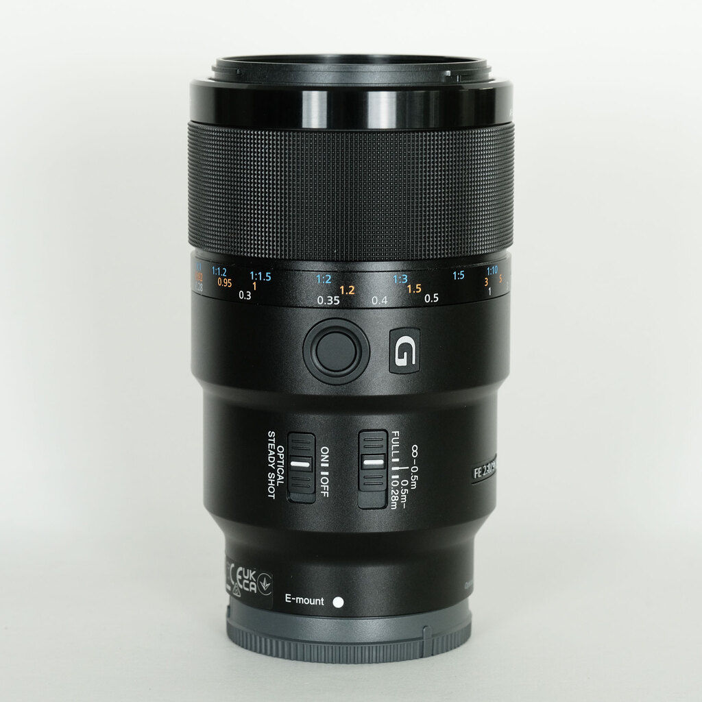 SONY FE 90mm F2.8 Macro G OSS SEL90M28G