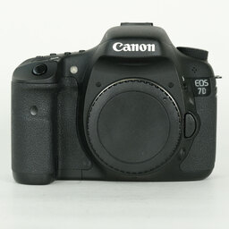 Canon EOS 7D ボディ
