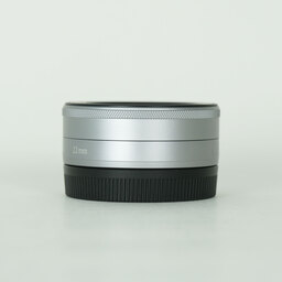 Canon EF-M22mm F2 STM