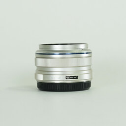 OLYMPUS M.ZUIKO DIGITAL 17mm F1.8