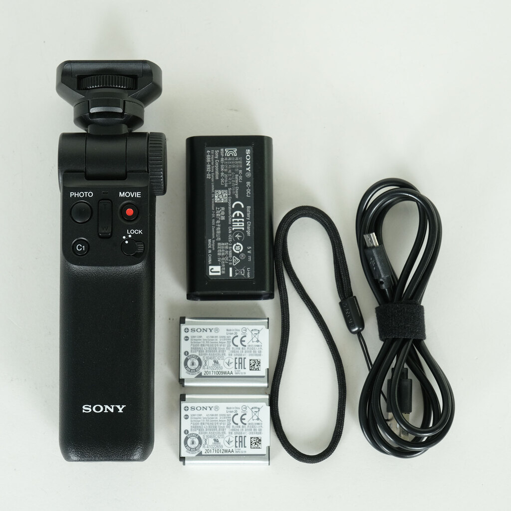 SONY Cyber-shot DSC-RX0M2の出品 | ONE SCENE（ワンシーン）