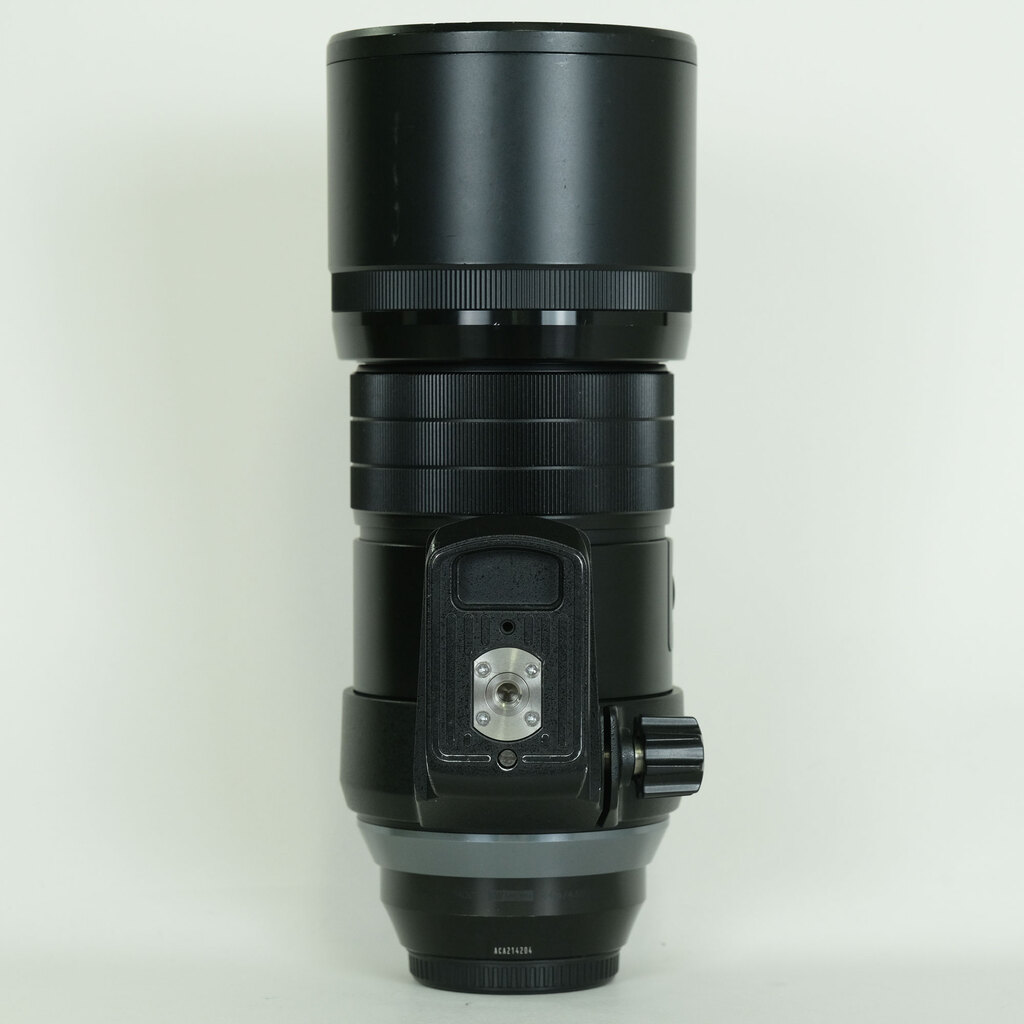 OLYMPUS M.ZUIKO DIGITAL ED 300mm F4.0 IS PRO