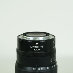 Nikon NIKKOR Z 24-120mm f/4 S Nikon NIKKOR Z 24-120mm f/4 S