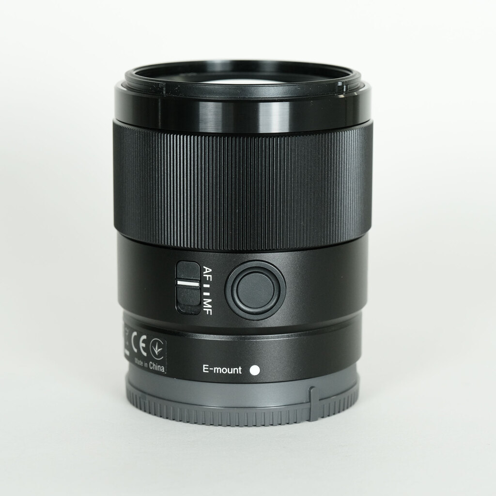 SONY FE 35mm F1.8 SEL35F18F