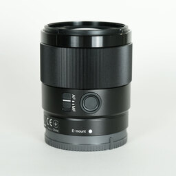 SONY FE 35mm F1.8 SEL35F18F