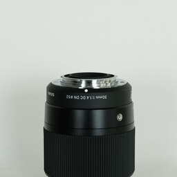 SIGMA 30mm F1.4 DC DN｜Contemporary [マイクロフォーサーズ用]