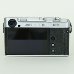 FUJIFILM X-E5