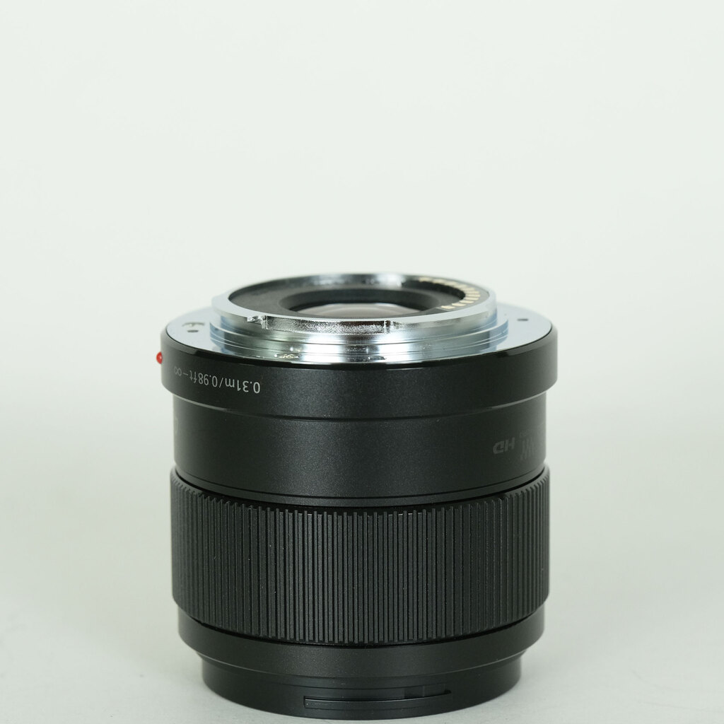 Panasonic LUMIX G 42.5mm / F1.7 ASPH. / POWER O.I.S.