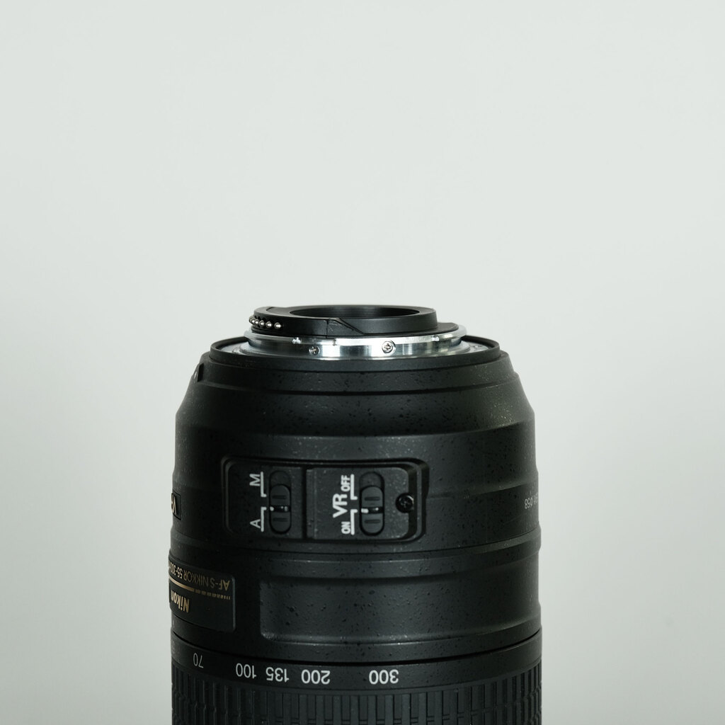 Nikon AF-S DX NIKKOR 55-300mm F4.5-5.6G ED VR