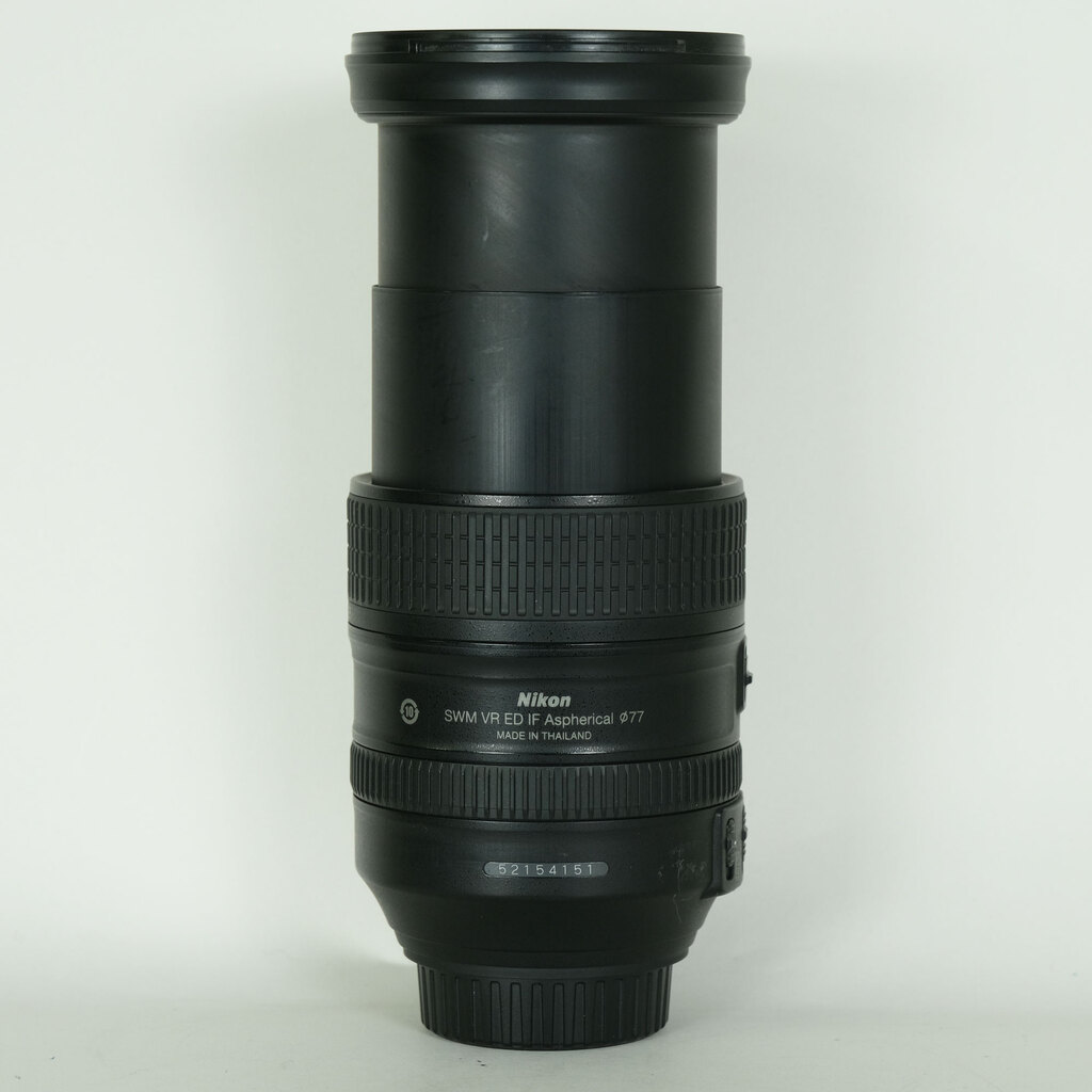 Nikon AF-S NIKKOR 28-300mm f/3.5-5.6G ED VR
