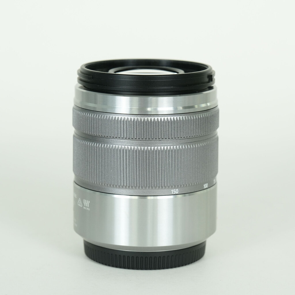 Panasonic LUMIX G VARIO 45-150mm / F4.0-5.6 ASPH. / MEGA O.I.S. Panasonic LUMIX G VARIO 45-150mm / F4.0-5.6 ASPH. / MEGA O.I.S.