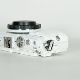 OLYMPUS PEN Lite E-PL6 ボディ ホワイト