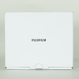FUJIFILM X half X-HF1