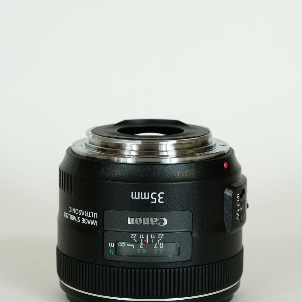 Canon EF35mm F2 IS USM Canon EF35mm F2 IS USM