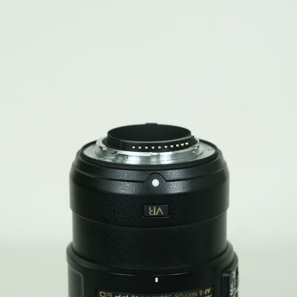 Nikon AF-S NIKKOR 300mm f/4E PF ED VR
