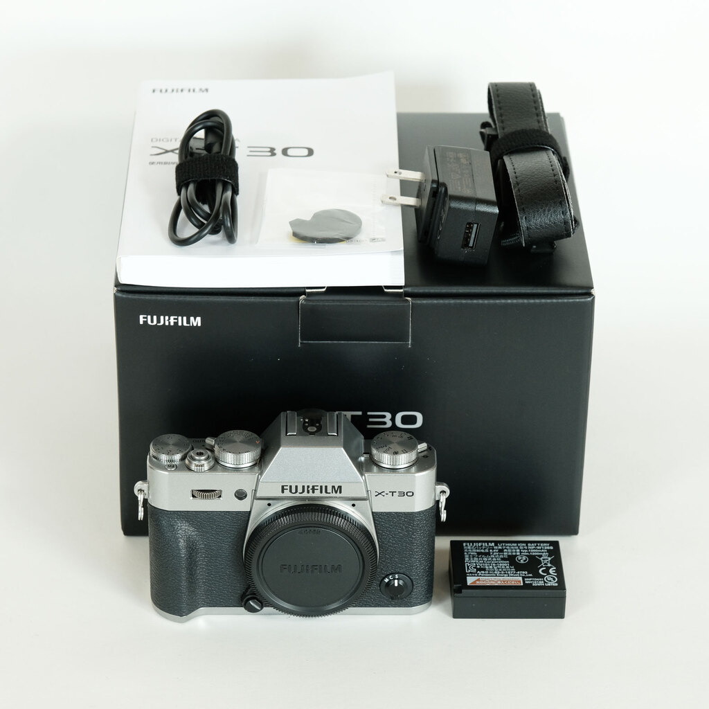 FUJIFILM X-T30の出品 | ONE SCENE（ワンシーン）