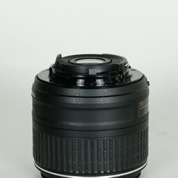 Nikon AF-S DX NIKKOR 18-55mm f3.5-5.6G VR II