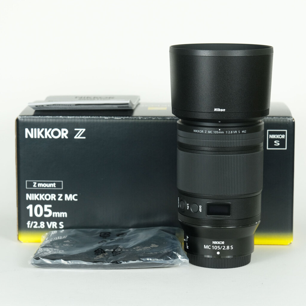 Nikon NIKKOR Z MC 105mm f/2.8 VR S Nikon NIKKOR Z MC 105mm f/2.8 VR S