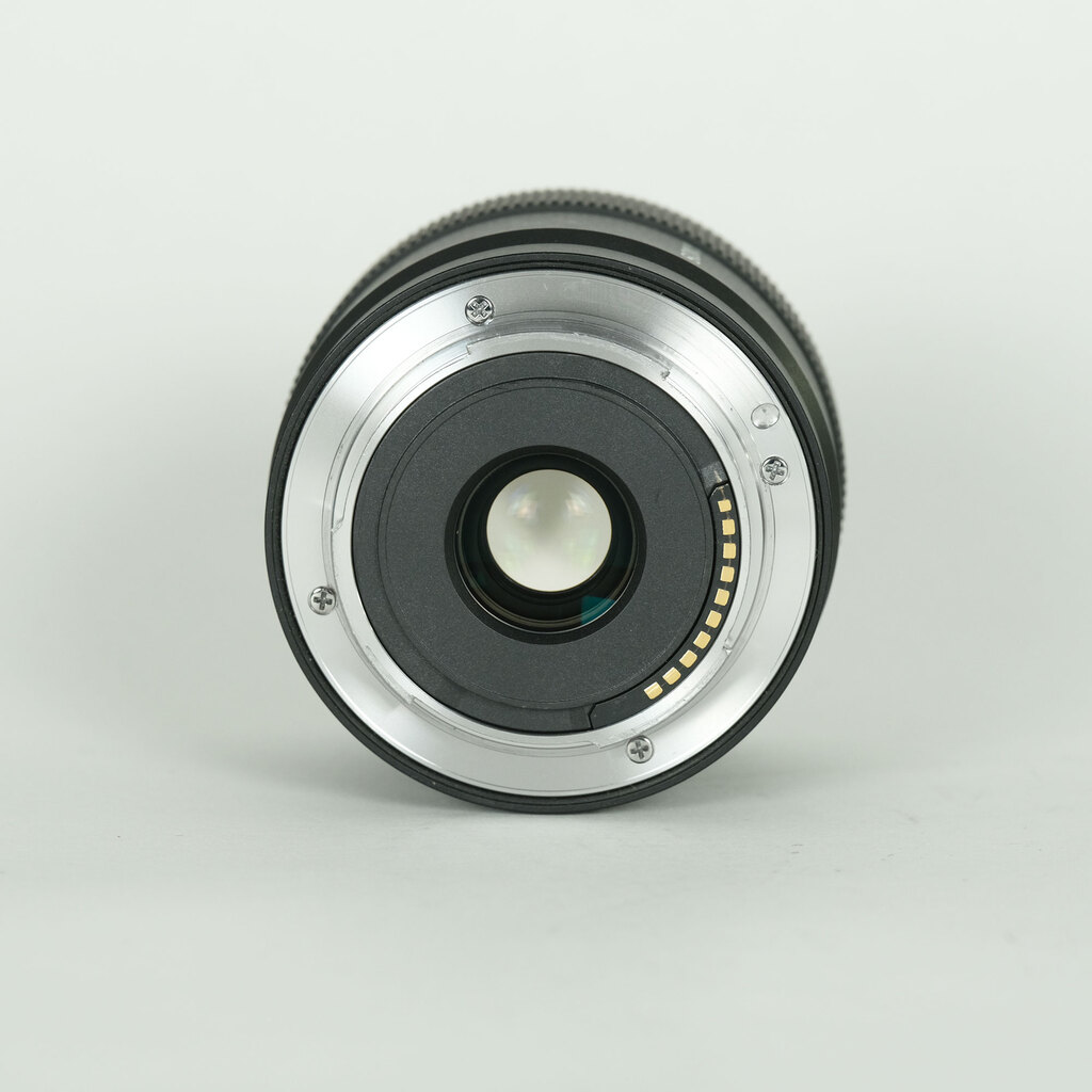 SONY E 11mm F1.8 SEL11F18