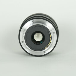 SONY E 11mm F1.8 SEL11F18