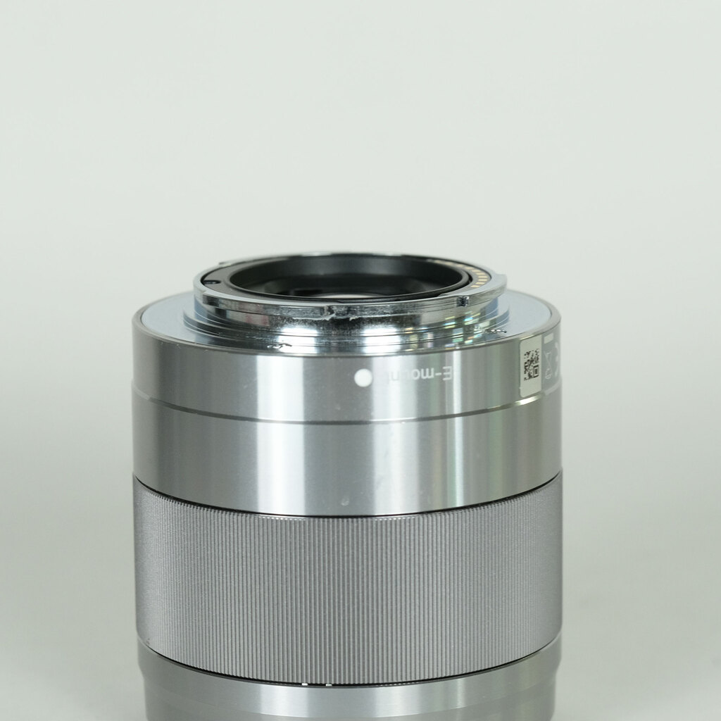 SONY E 50mm F1.8 OSS SEL50F18