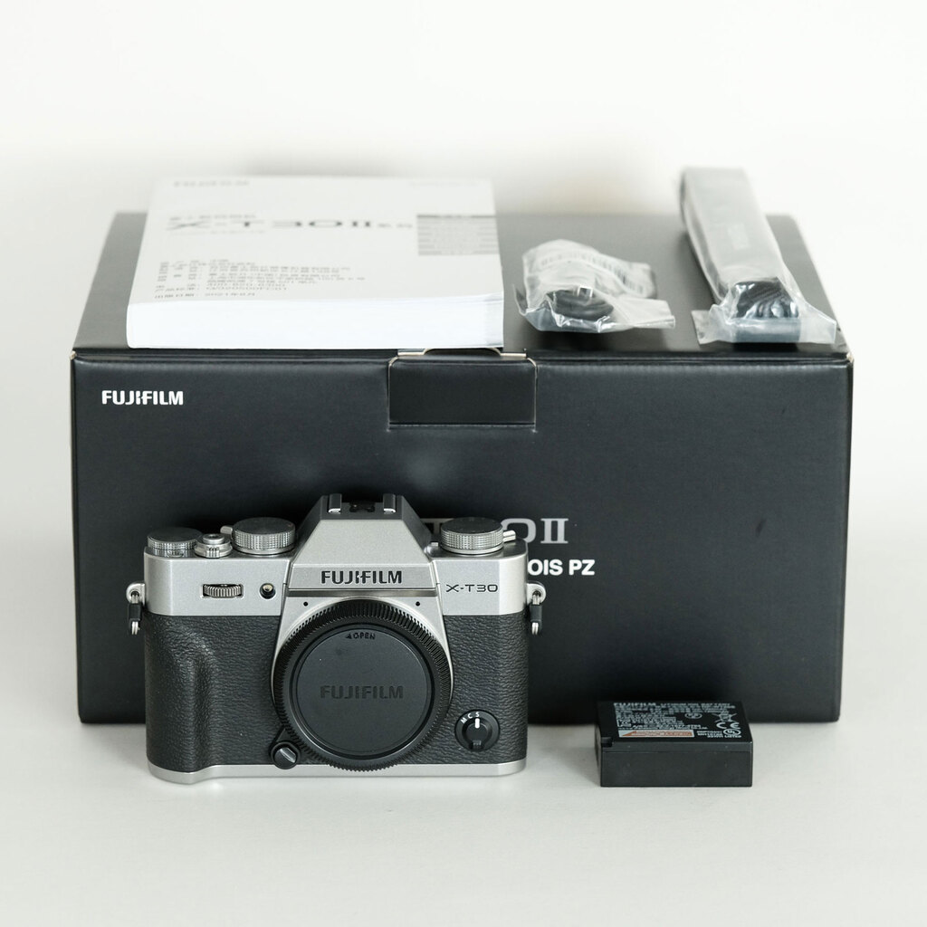 FUJIFILM X-T30 II