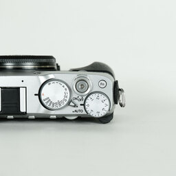 FUJIFILM X-E3