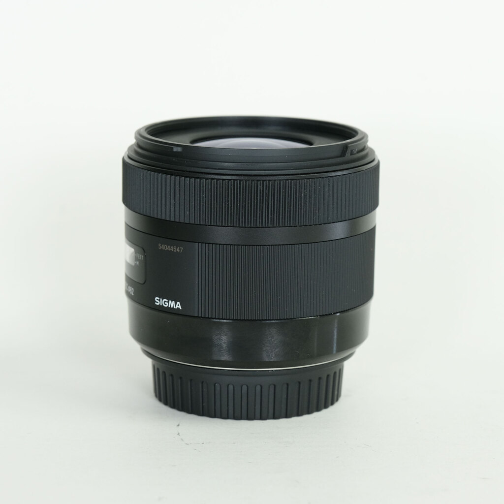 SIGMA 30mm F1.4 DC HSM | Art [キヤノン用]