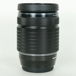 OLYMPUS M.ZUIKO DIGITAL ED 40-150mm F4.0 PRO OLYMPUS M.ZUIKO DIGITAL ED 40-150mm F4.0 PRO