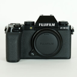 FUJIFILM X-S10