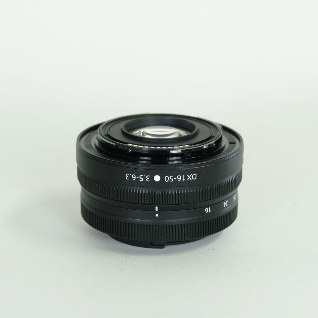 Nikon NIKKOR Z DX 16-50mm f/3.5-6.3 VR Nikon NIKKOR Z DX 16-50mm f/3.5-6.3 VR