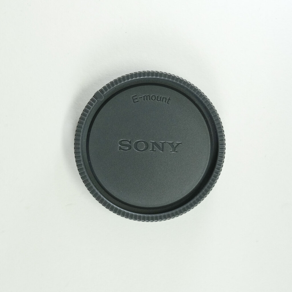 SONY E 35mm F1.8 OSS SEL35F18