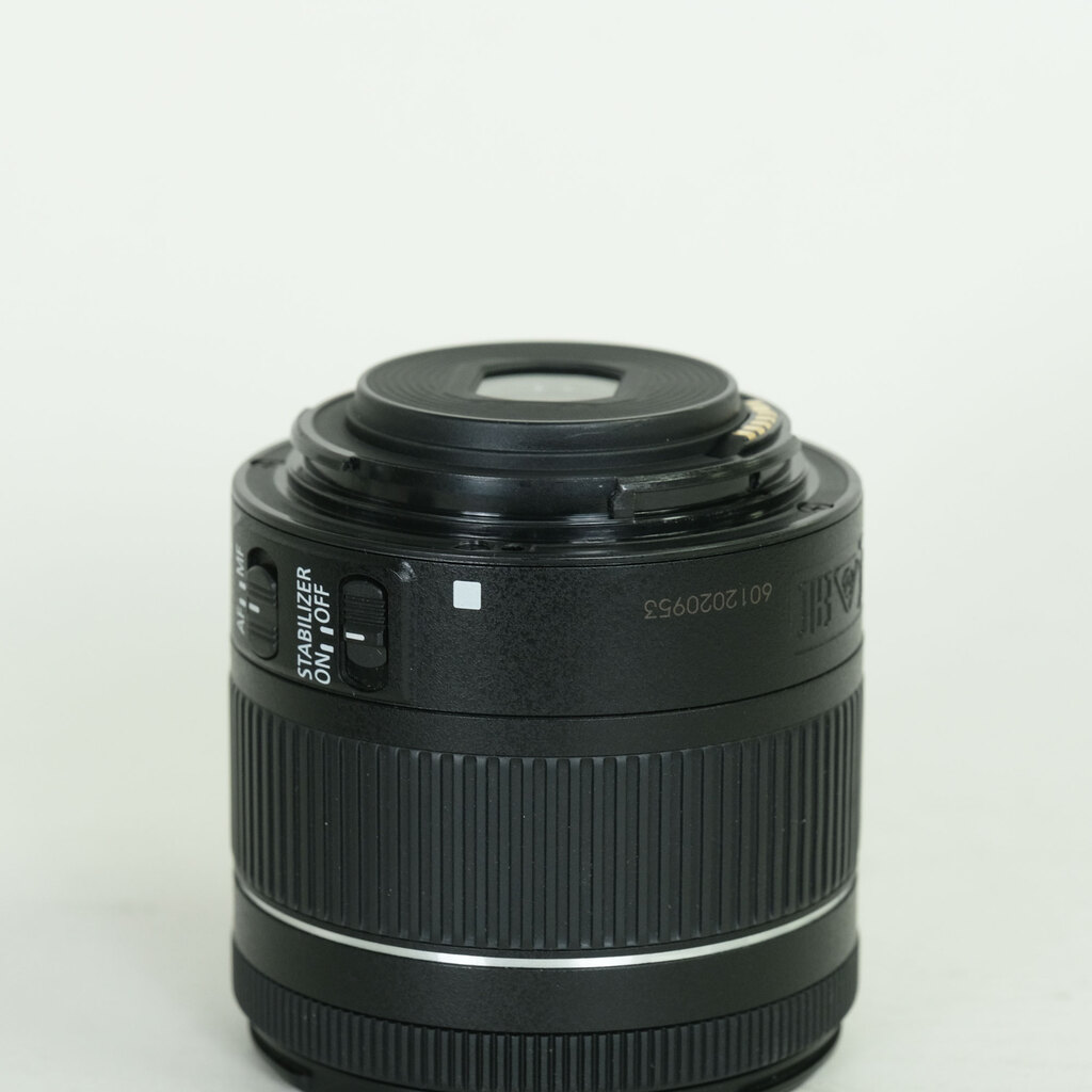 Canon EF-S18-55mm F4-5.6 IS STM