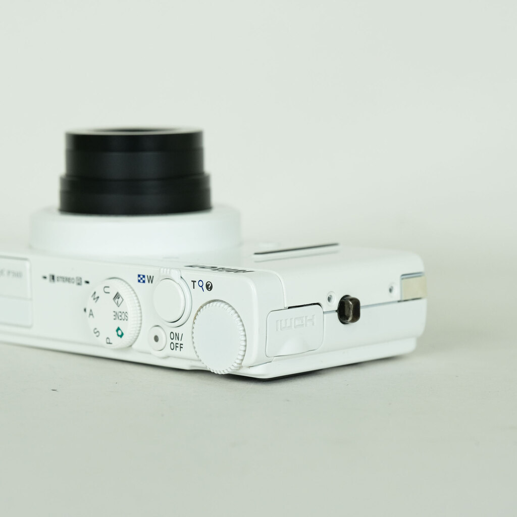 Nikon COOLPIX P310 ホワイト