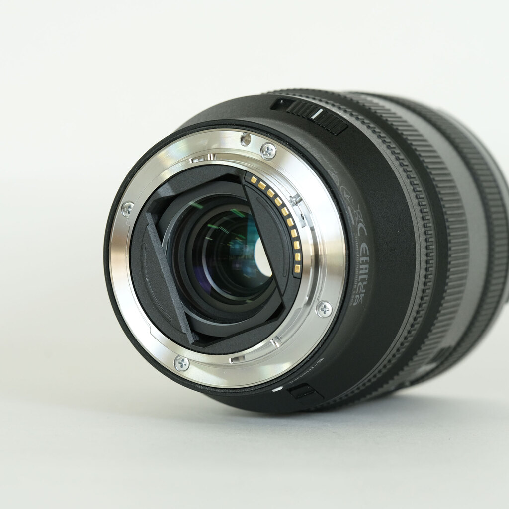 SONY FE 20-70mm F4 G SEL2070G