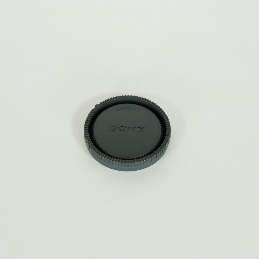 SONY FE 135mm F1.8 GM SEL135F18GM