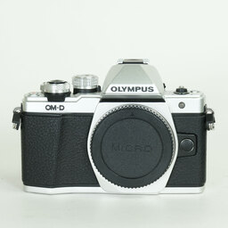 OLYMPUS OM-D E-M10 Mark II OLYMPUS OM-D E-M10 Mark II