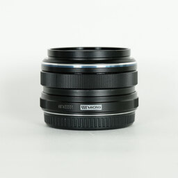 OLYMPUS M.ZUIKO DIGITAL 17mm F1.8