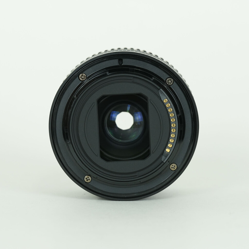 Nikon NIKKOR Z 40mm f/2 Nikon NIKKOR Z 40mm f/2