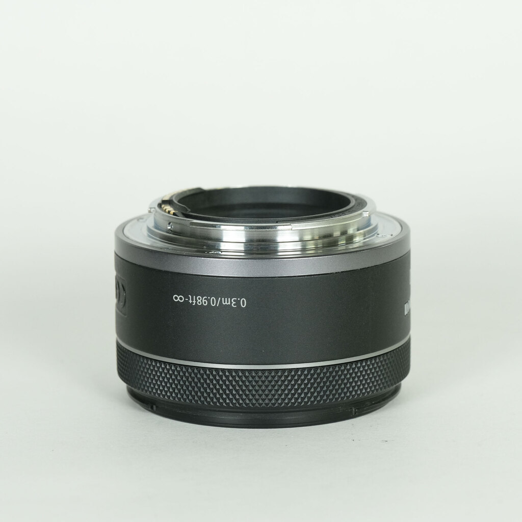 Canon RF50mm F1.8 STM