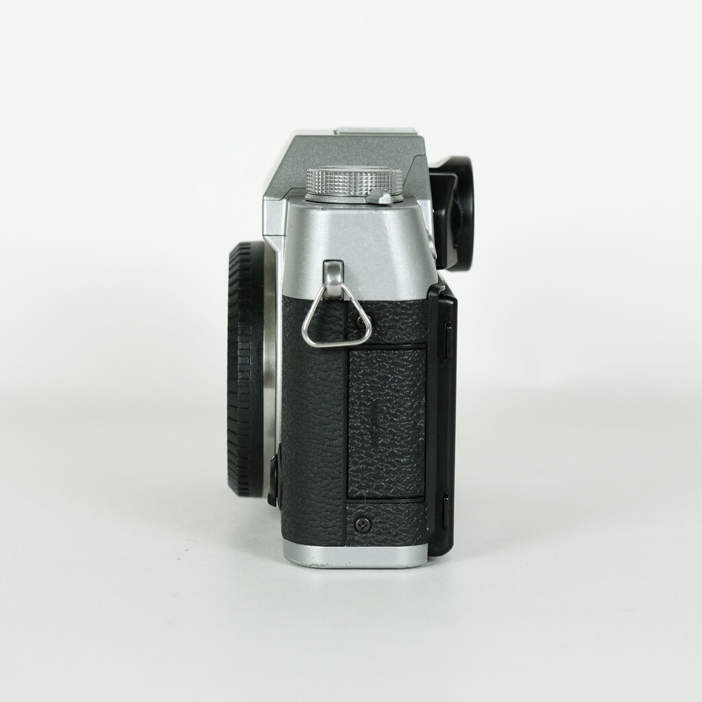 FUJIFILM X-T10 ボディ シルバー