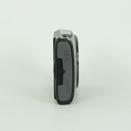 Canon IXY 650 ブラック