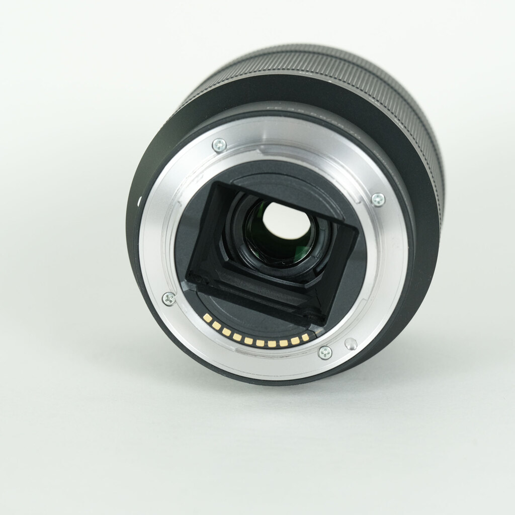SONY FE 28-70mm F3.5-5.6 OSS SEL2870の出品 | ONE SCENE（ワンシーン）