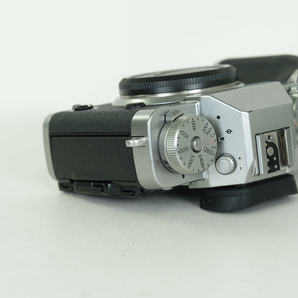 FUJIFILM X-T3 FUJIFILM X-T3